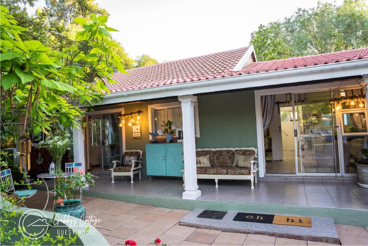 Gabbys Cottage Guesthouse Bloemfontein Exterior foto