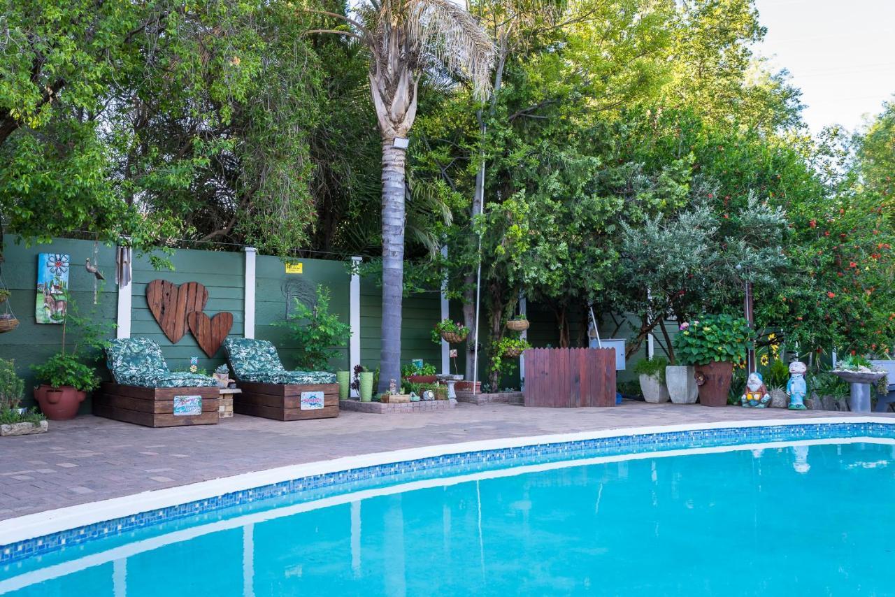 Gabbys Cottage Guesthouse Bloemfontein Exterior foto