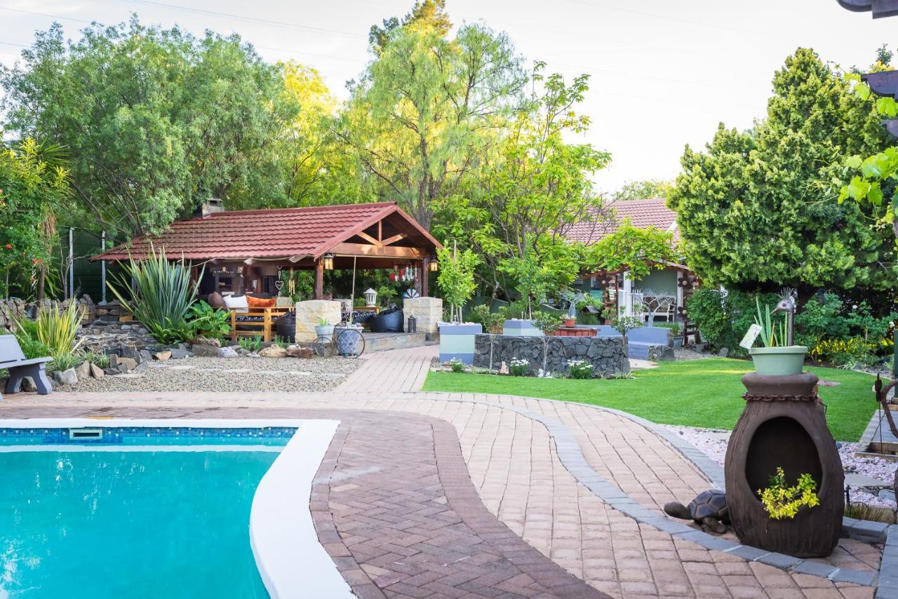 Gabbys Cottage Guesthouse Bloemfontein Exterior foto