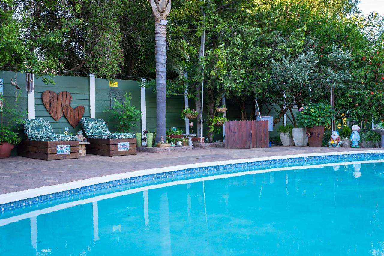 Gabbys Cottage Guesthouse Bloemfontein Exterior foto