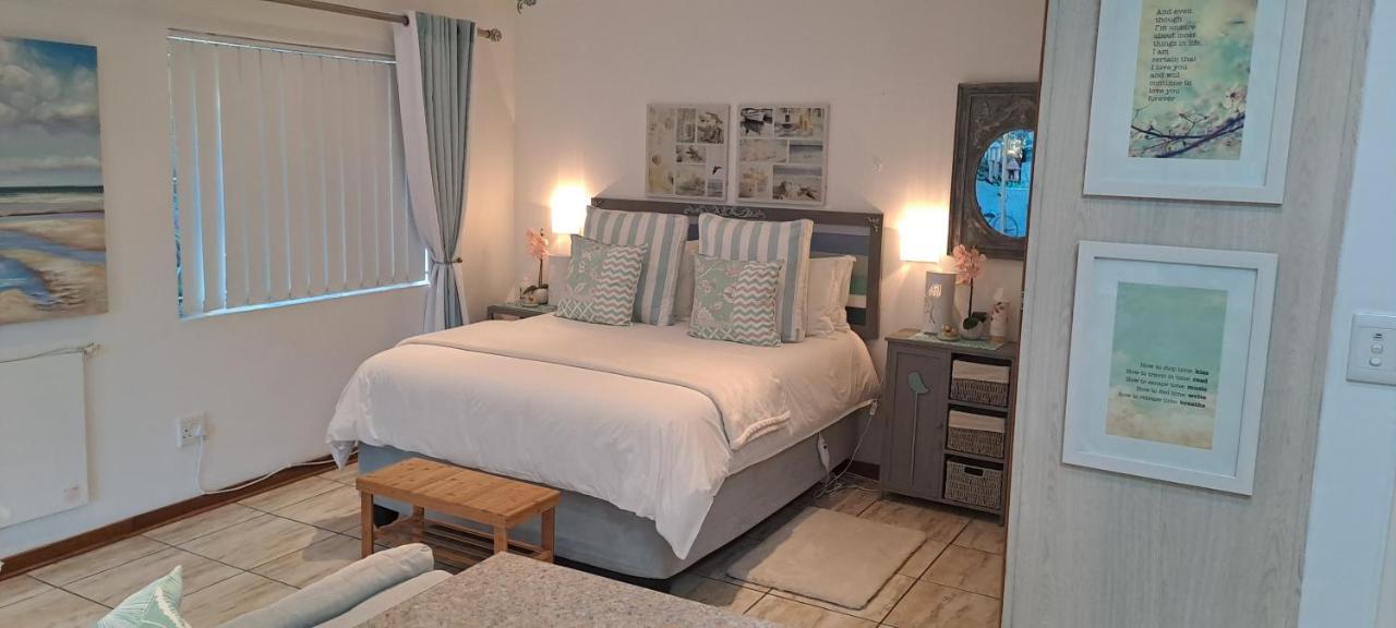 Gabbys Cottage Guesthouse Bloemfontein Exterior foto