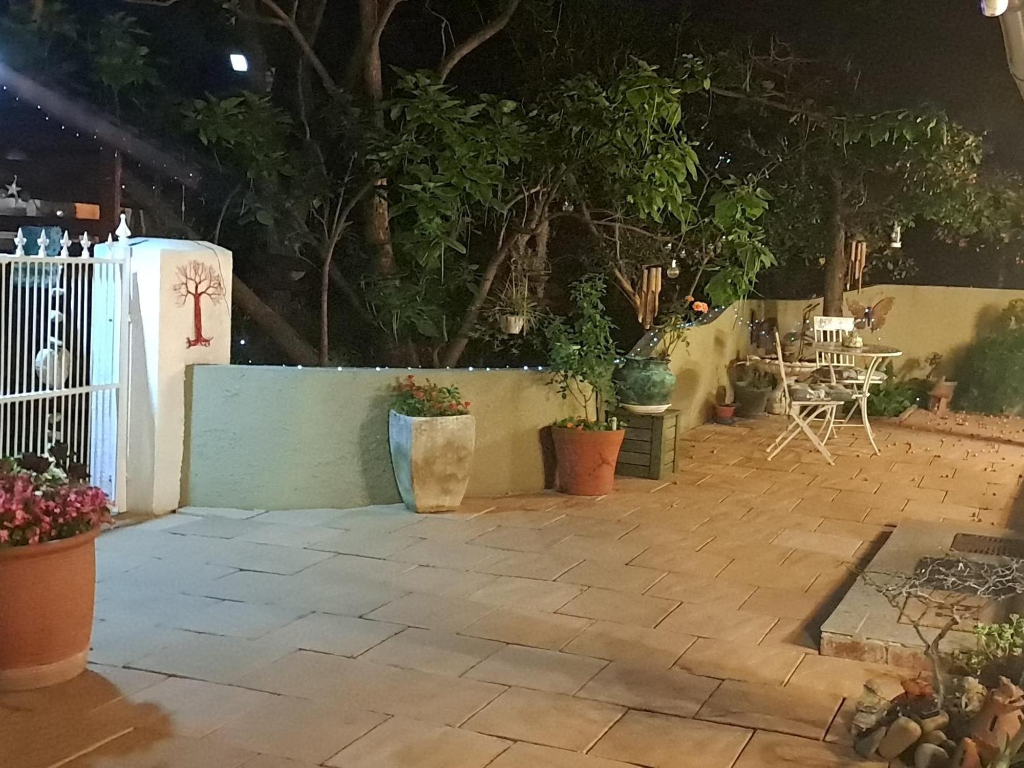 Gabbys Cottage Guesthouse Bloemfontein Exterior foto